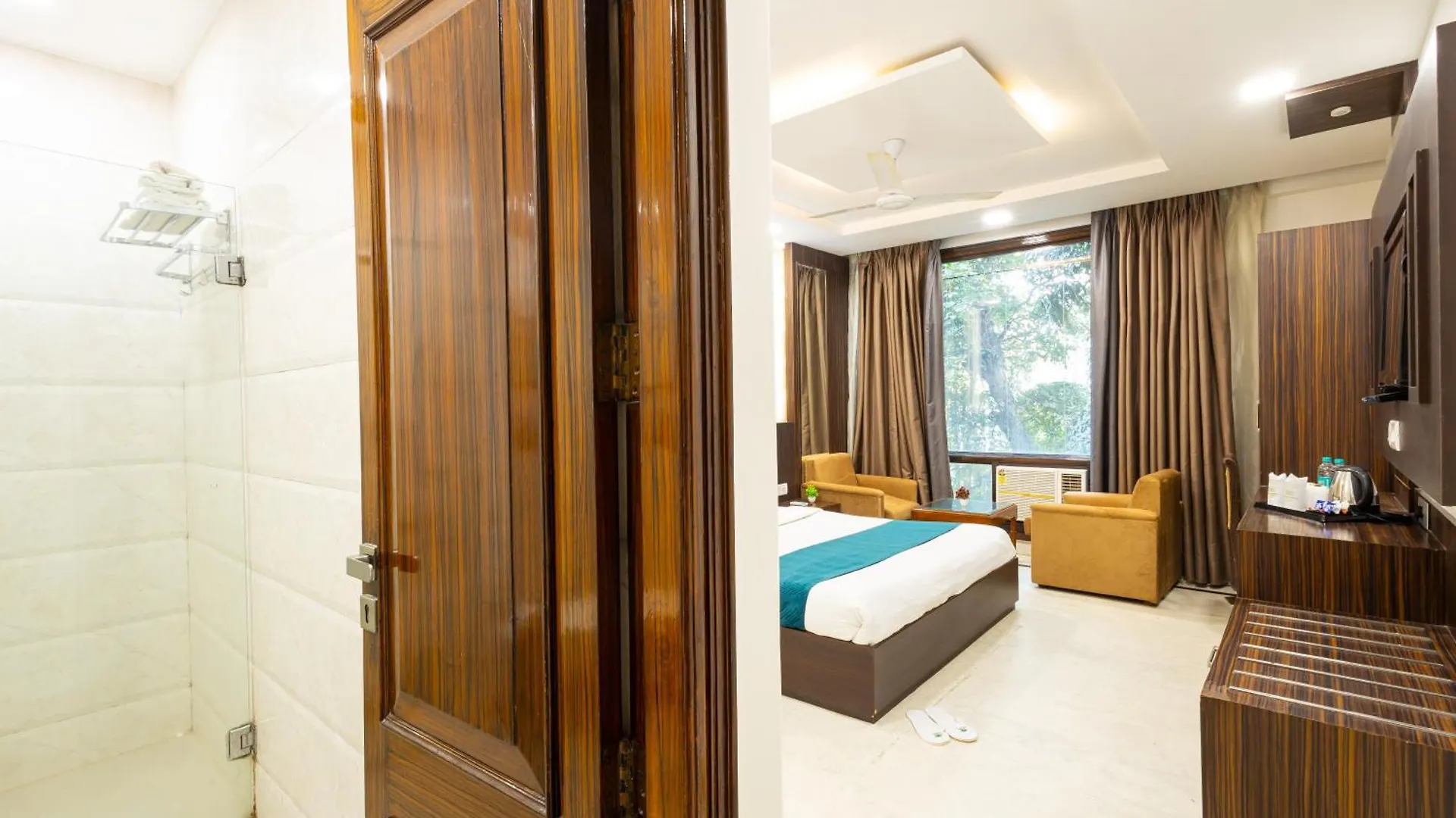 Hotel Panickers Residency - Ajmal Khan Market Near Karol Bagh Metro Delhi  India