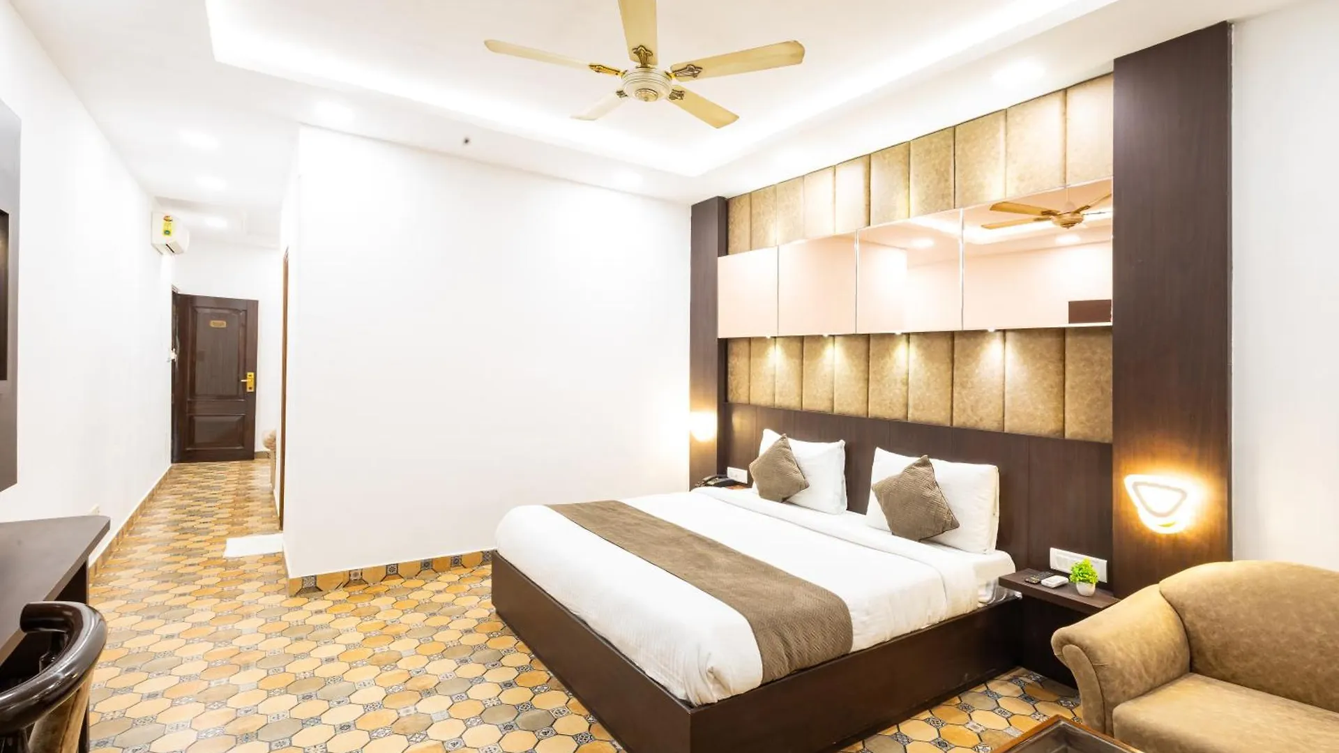 Hotel Panickers Residency - Ajmal Khan Market Near Karol Bagh Metro Delhi