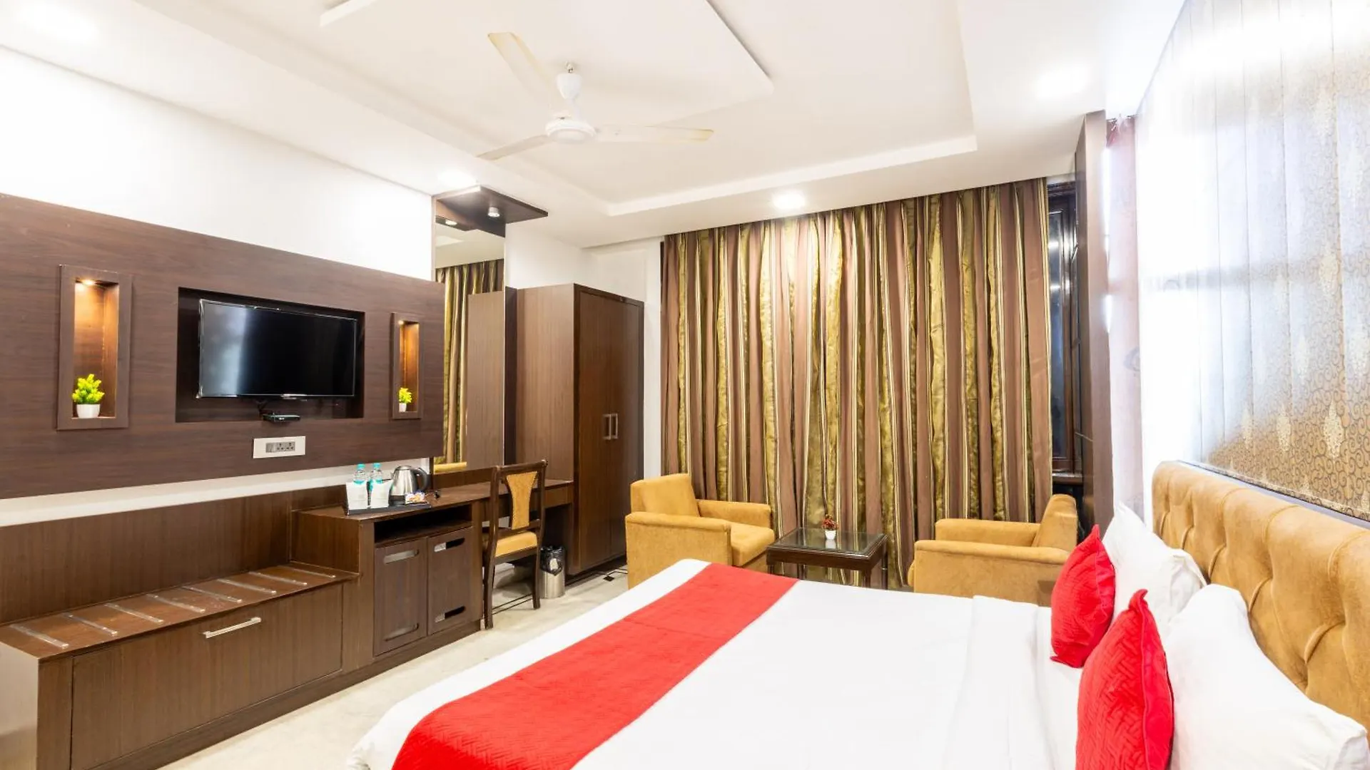 Hotel Panickers Residency - Ajmal Khan Market Near Karol Bagh Metro Delhi